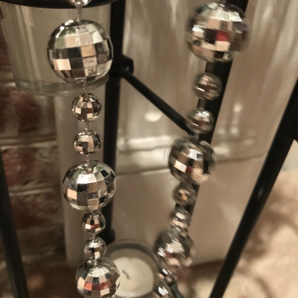 NWT Home for Holidays Silver Beaded Garland 15 '